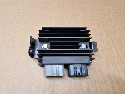 Kawasaki KLZ1000 Versys Voltage regulator rectifier Genuine OE 2015 - 2018 - Image 1 of 4