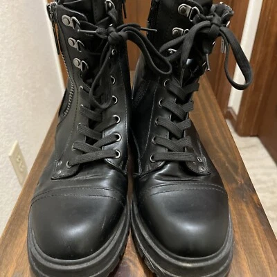 BOTAS DE COMBATE DE COURO PRETO NINE WEST TAMANHO 8,5 M, zíper 3/4 - Imagem 1 de 4