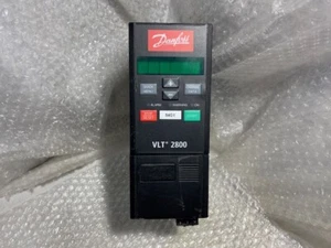 Danfoss VLT2800 VLT2805PS2B20STR1DBF00A00 P/N:195N0015 - Imagen 1 de 6