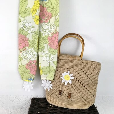 Vintage upcycled crochet daisey flower power handbag scarf handbag set - Image 1 of 4
