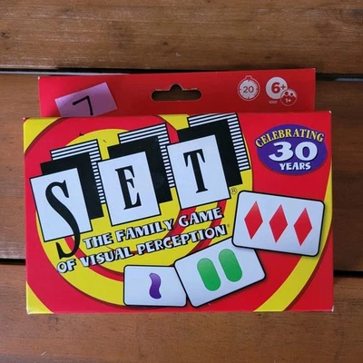 SET The Family Game of Visual Perception Card Game BRAND NEW SEALED Cannel - Image 1 of 2