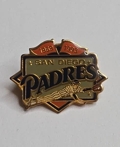 1993 Vintage Cooperstown Collection San Diego Padres Pin - Picture 1 of 5