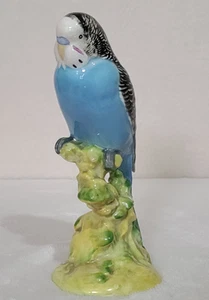 Beswick Blue Breasted Budgie Looking Right by Arthur Gredington No. 1217B - Picture 1 of 23