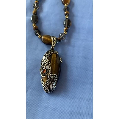 Collar Ojo de Tigre Carolyn Pollack con Colgante con Acentos de Piedras Preciosas Foto 1 de 4