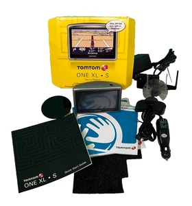 Tom Tom One XL.S GPS System Text to Speech Car Navigation Complete-GC - Picture 1 of 23