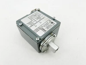Nuevo Interruptor de Vacío Square D 9016 Gaw-2 0-25" HG 100PSIG 6.9Bar - Imagen 1 de 5