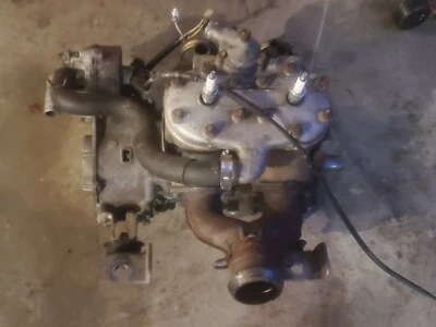 Moto de nieve Yamaha Vmax 600 1997 1998 1999 2000 2001 motor manivela doble  Foto 1 de 4