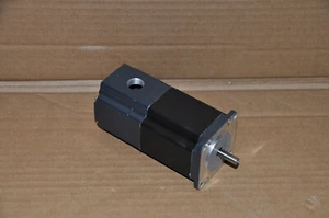 VEXTA C9910-9212KT Schrittmotor 2-Phase 4,2A NEU - Picture 1 of 2