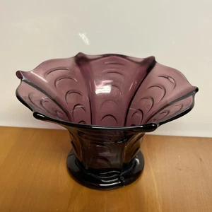Vintage Amethyst Ruffle Blown Art Glass MCM Mid Century Decor Bowl vase dish - Picture 1 of 7
