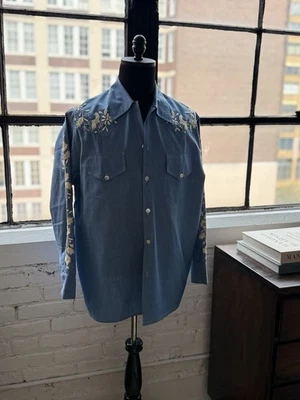 Camisa grande floral vintage de hombre de mano Foto 1 de 3