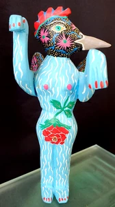 VTG. FOLKART - CORNELIO ORTEGA, MEXICO - HANDCARVED &PAINTED WOOD 'DIVA' CHICKEN - Picture 1 of 20
