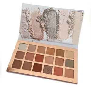 Ellen Tracy Nude Eyeshadow Palette in "Au Naturel" New - Picture 1 of 4