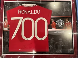 Camiseta Cristiano Ronaldo firmada por el Manchester United 700 goles - Imagen 1 de 7