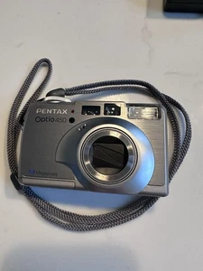 PENTAX Optio 450 compact digital camera with battery & memory card - Picture 1 of 7
