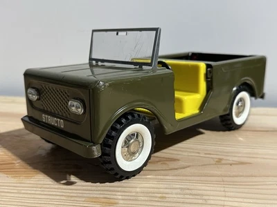 Structo International Scout Jeep Green Military Jeep Very Nice Condition - Image 1 of 4