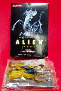 KONAMI CANDY TOY GASHAPON ALIENS POWER LOADER PRE PAINTED S F MOVIE SELECTION - Picture 1 of 9