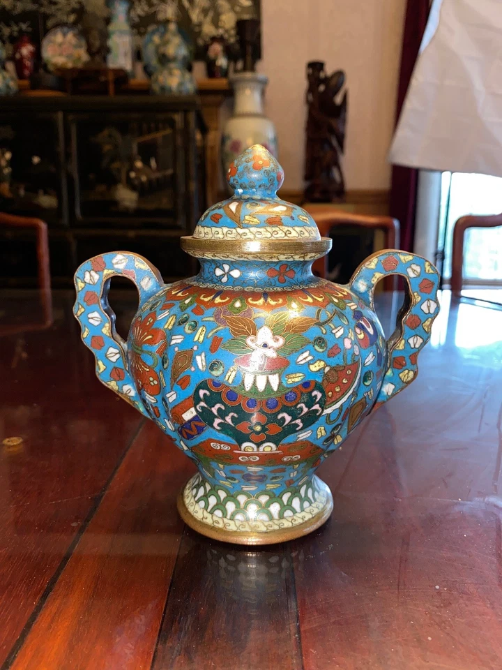 Jarrón balaustre antiguo chino arcaico de bronce fundido dinastía Qing arcaico Foto 1 de 4