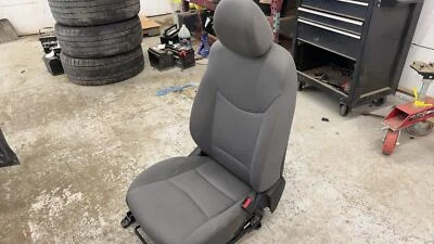 11 12 13 14 15 16 HYUNDAI ELANTRA Front Seat Foto 1 de 4