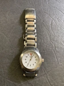 SWISS ARMY WOMEN`S WATCH Geico Direct With New Battery - Picture 1 of 11