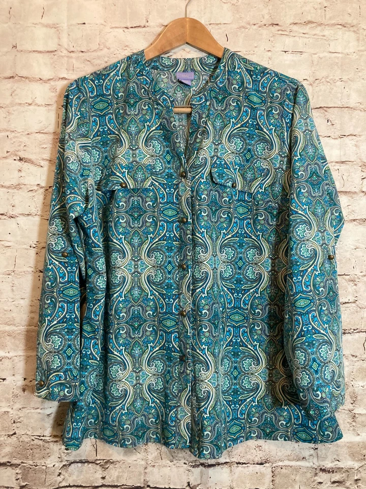 Top Laura Scott para mujer 1X turquesa cachemira con botones manga enrollable Plus Foto 1 de 4