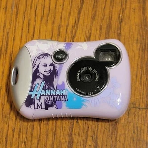Disney Hannah Montana Pix Micro Digital Camera Miley Cyrus  - Picture 1 of 7