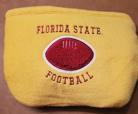 NWOT Florida State Seminole Fold-Away Blanket-34" wide x 46" long Cover