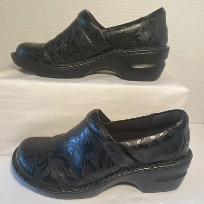 Zueco BOC Born Peggy imitación cuero tooled mujer 8,5 M hoja negra enfermera Foto 1 de 4