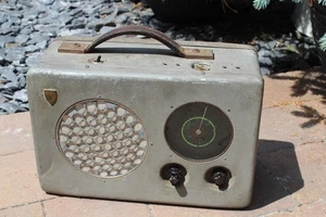 WW2 Unique German Army Radione Radio model R2H in good looking condition. - Picture 1 of 22