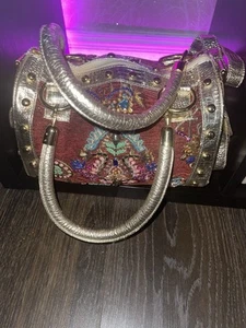 Fabulous Butler And Wilson Crossbody Handbag. With Tapestry And Sequins. Gold. - Picture 1 of 6