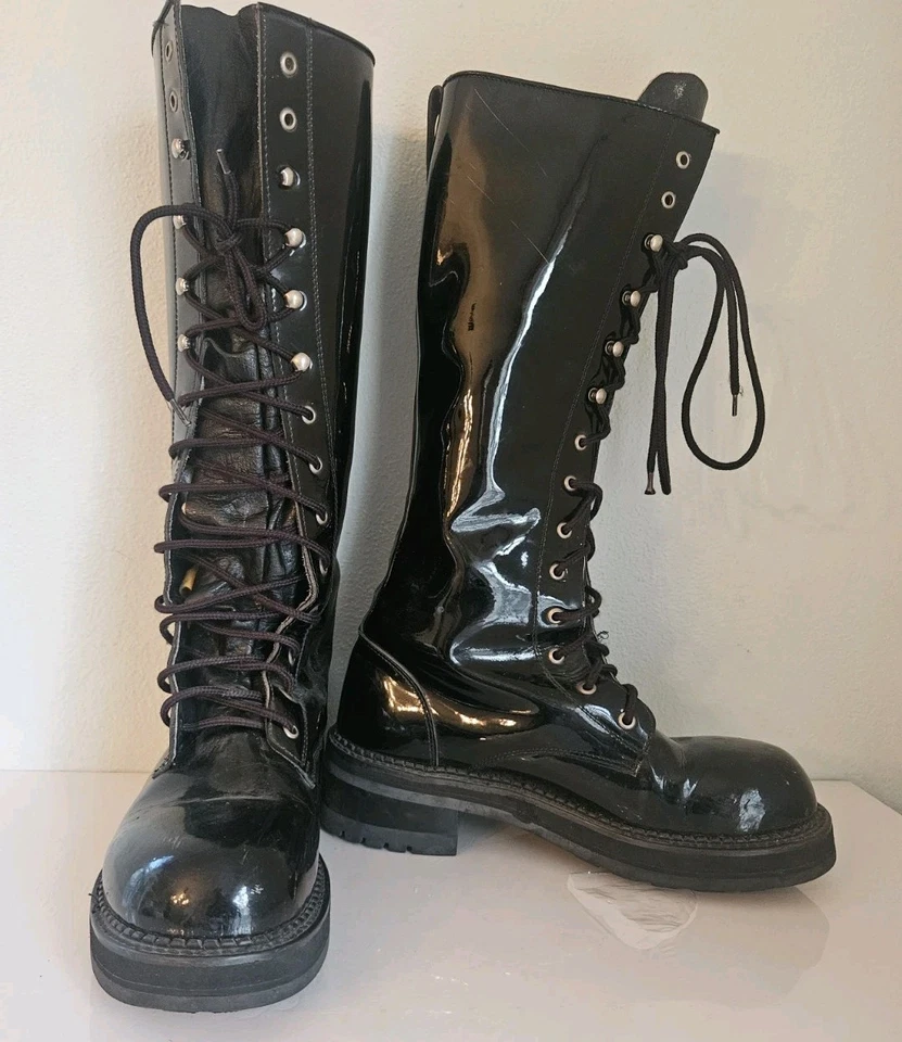 Botas masculinas Robert Wayne "Tattoo" tamanho 10 M combate militar emo gótico anos 90 glam rock - Imagem 1 de 4