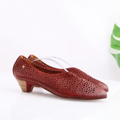 Pikolinos Zapatos Mujer Talla 9.5 EU 40 Cuero Rojo Corte Láser Tacón Bajo Sin Cordones Foto 1 de 4