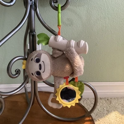 Детская игрушка Fisher-Price медленная очень веселая прогулочная коляска ленивец с движением и сенсорными деталями - Изображение 1 из 4