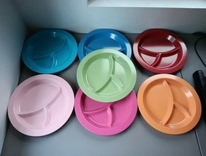 7 Pottery Barn Kids 10.5" Melamine Divided Plates Solid Multi Color Stackable - Picture 1 of 4