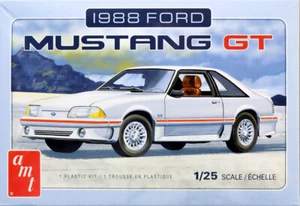 1988 Ford Mustang GT 1:25 AMT Model Kit Bausatz AMT1216 - Bild 1 von 2