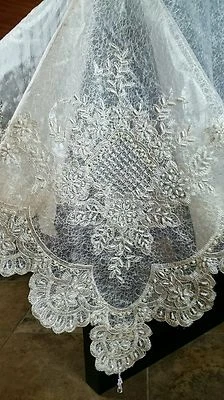 72x144" Embroidery Handmade Beaded Pearl Embroidered Tablecloth 2 Layers Wedding - Image 1 of 4