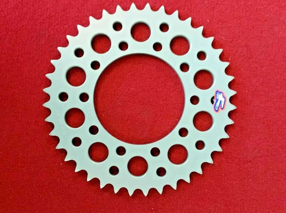 Aprilia RSV1000R / TUONO 40T 525 Renthal Alloy Hard Anodised Rear Sprocket New - image 1 of 1