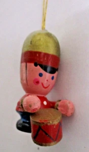 Vintage HOLZ handbemalt TROMMLER SOLDAT Weihnachtsschmuck - Bild 1 von 4