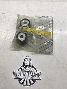 2x Gummilager Achsgehäuse an HA Träger Mercedes W124 1243527765 NOS - Picture 1 of 1