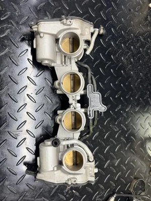 Conjunto de carrocería del acelerador BMW S 1000 RR 2020-2025 13549443596 Foto 1 de 4