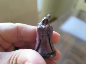 DUNGEONS & DRAGONS MINIATURES MINIS BLOOD WAR 29 BLOOD OF VOL CULTIST NO CARD - Picture 1 of 2