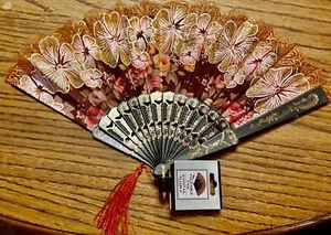 Spanish style Hand Fan Decorative Flower Design…..#111 - Picture 1 of 4