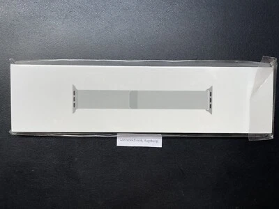 Apple Watch Milanese Loop 38mm 40mm 41mm BNIB Genuine Apple Products - Image 1 of 4