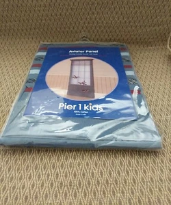 Pier 1 Kinder Flieger Fenster Panel 40" x 84" 100 Prozent Baumwolle Einzelhandelspreis 39,00 - Bild 1 von 5