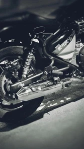 Atom XL Exhaust (Silver) Fit for Royal Enfield SUPER METEOR 650 - Picture 1 of 14