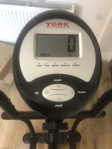York X101 Cross Trainer Second Hand Great For Losing Weight - Picture 1 of 6