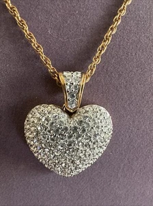 AUTHENTIC SWAROVSKI PAVE CRYSTAL HEART WITH SWAROVSKI CHAIN - Picture 1 of 5