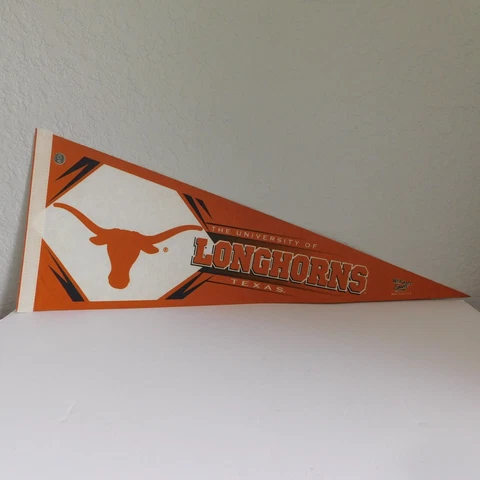 Vintage Texas University Longhorns Pennant 30" x 12" Wincraft Made In USA Cover