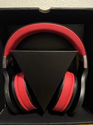 Ausdom Bluetooth Headphones. - Image 1 of 4