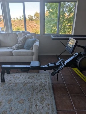 Máquina de Remo ProForm Carbon R10 - Pantalla Táctil HD de 10" - Compatible con iFIT Foto 1 de 4