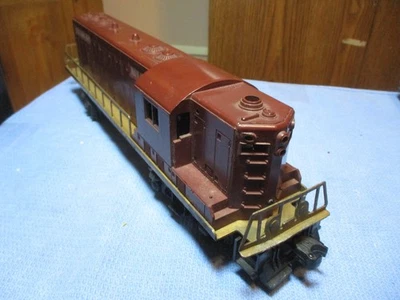 Postwar 1955 Lionel O Gauge No.2028 Pennsylvania GP-7 Diesel Locomotive Tested - Image 1 of 4